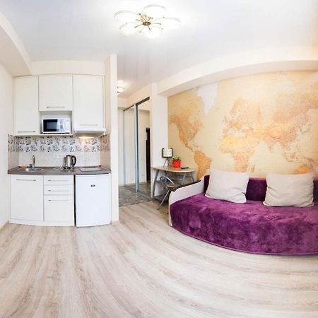New Studio In The Center - Korolenka Str. 25/62 Apartman Harkov Kültér fotó