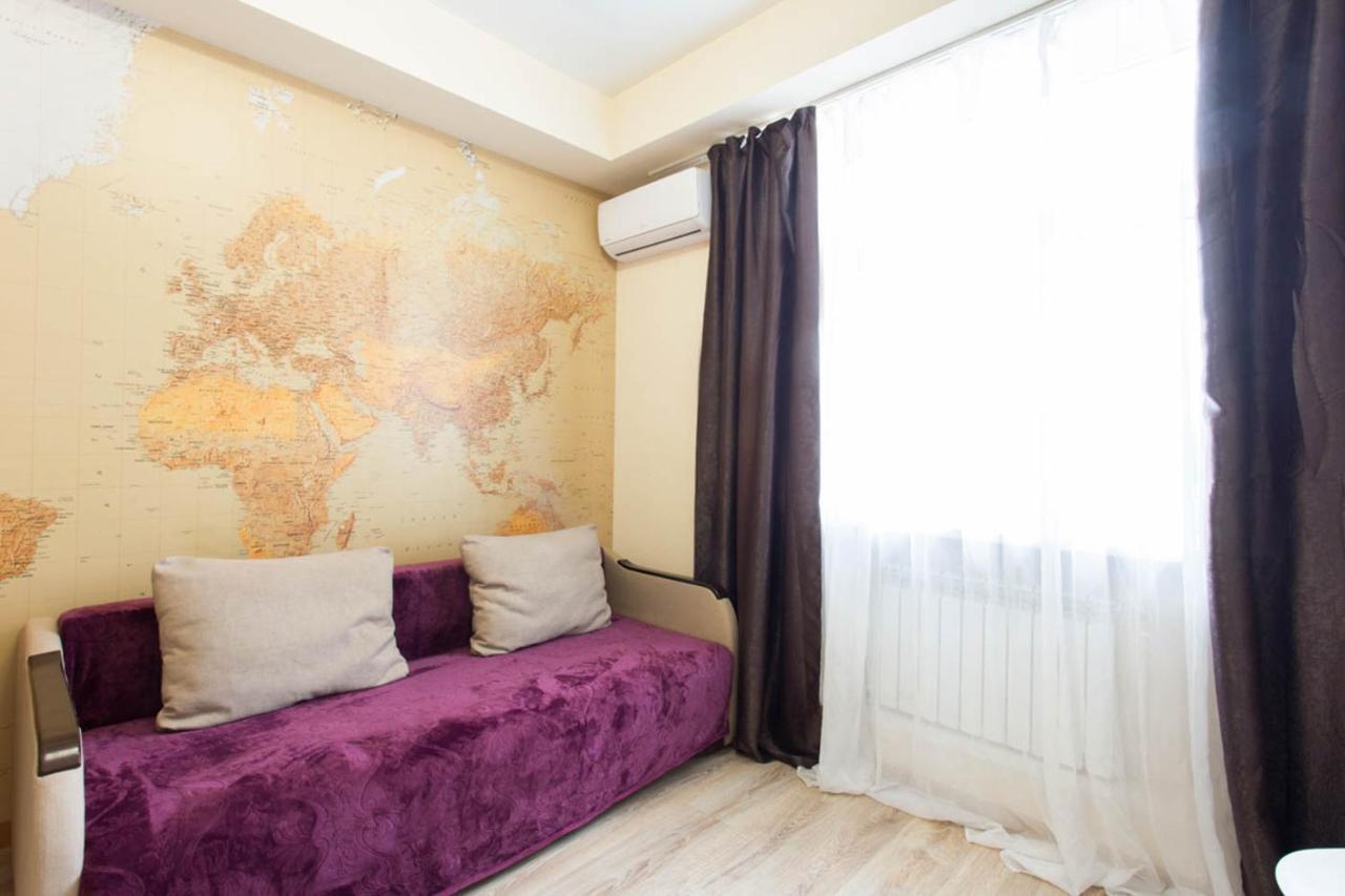 New Studio In The Center - Korolenka Str. 25/62 Apartman Harkov Kültér fotó